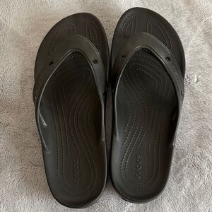 CROCS Black Flip Flops sz 11 Women’s